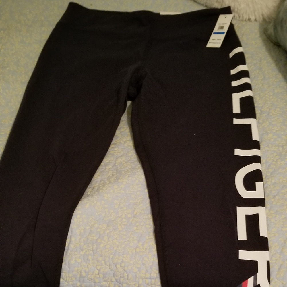 Tommy Hilfiger size xlarge navy blue